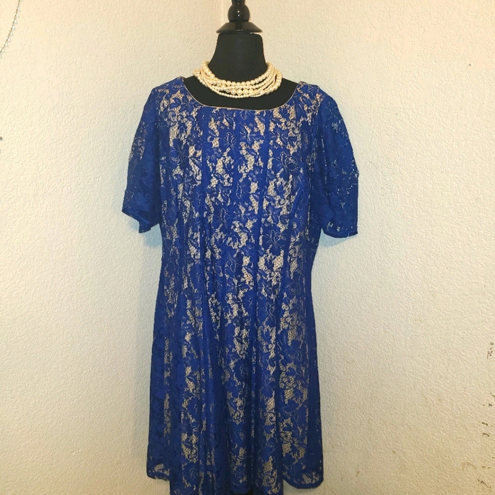 Lace dress